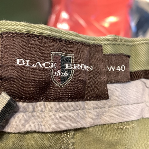 Black Brown 1826 Army Green Flat Front Short - 40 - Picture 12 of 13
